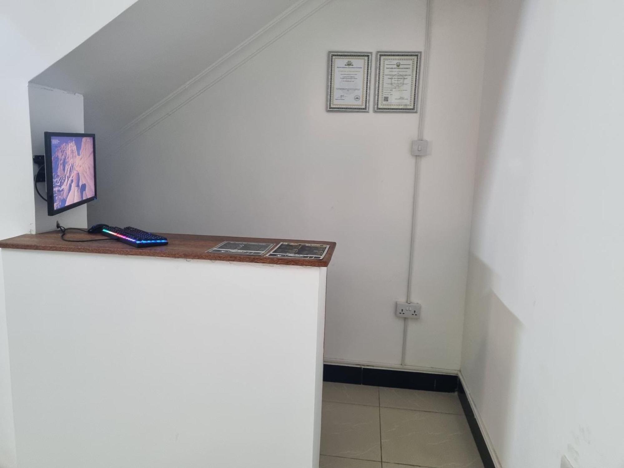 64 Zenj House Luxury Airport B&B Mbweni Buitenkant foto