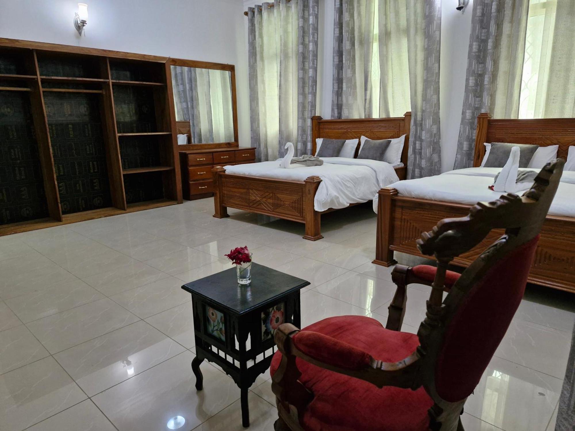 64 Zenj House Luxury Airport B&B Mbweni Buitenkant foto