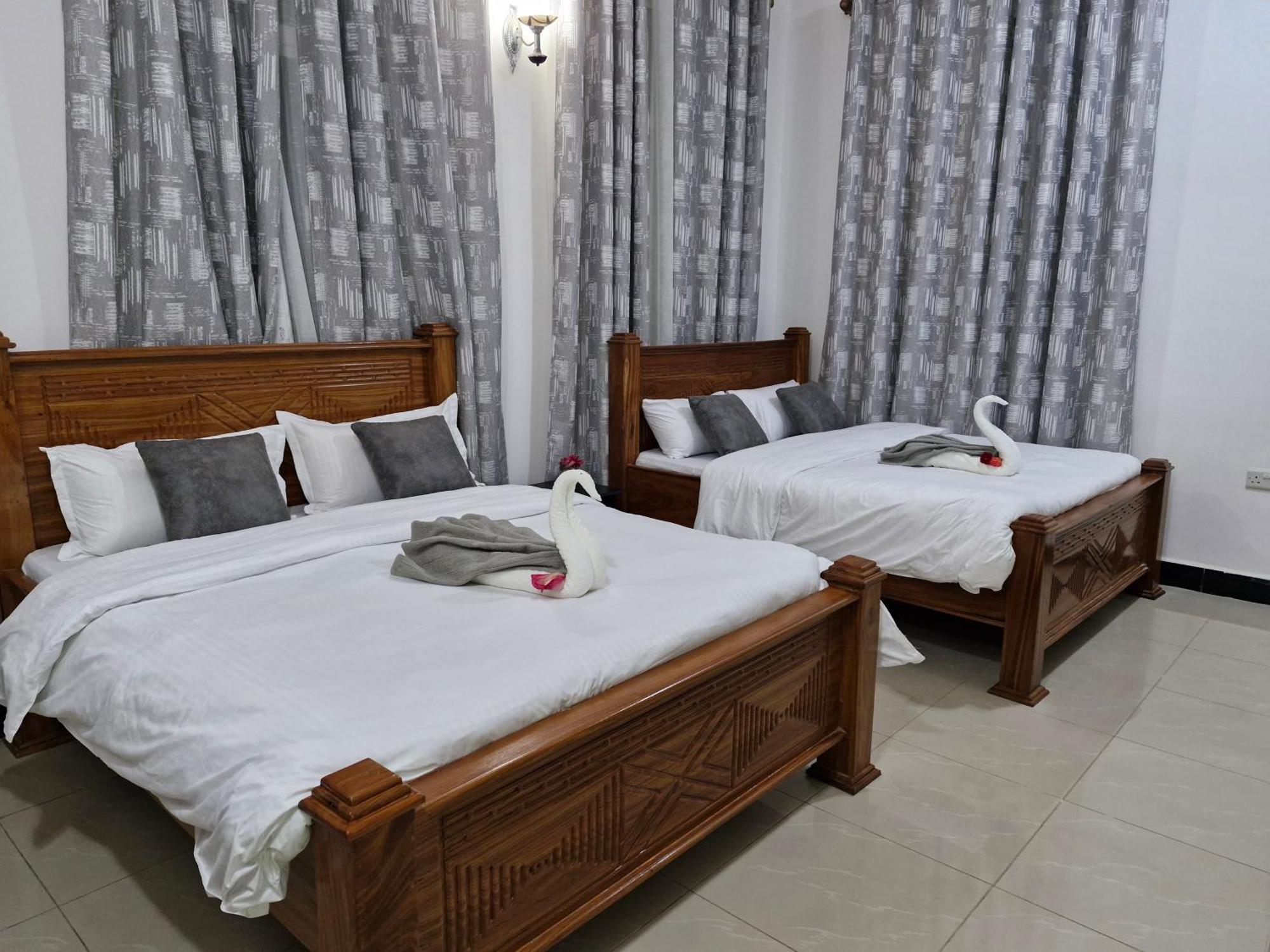 64 Zenj House Luxury Airport B&B Mbweni Buitenkant foto