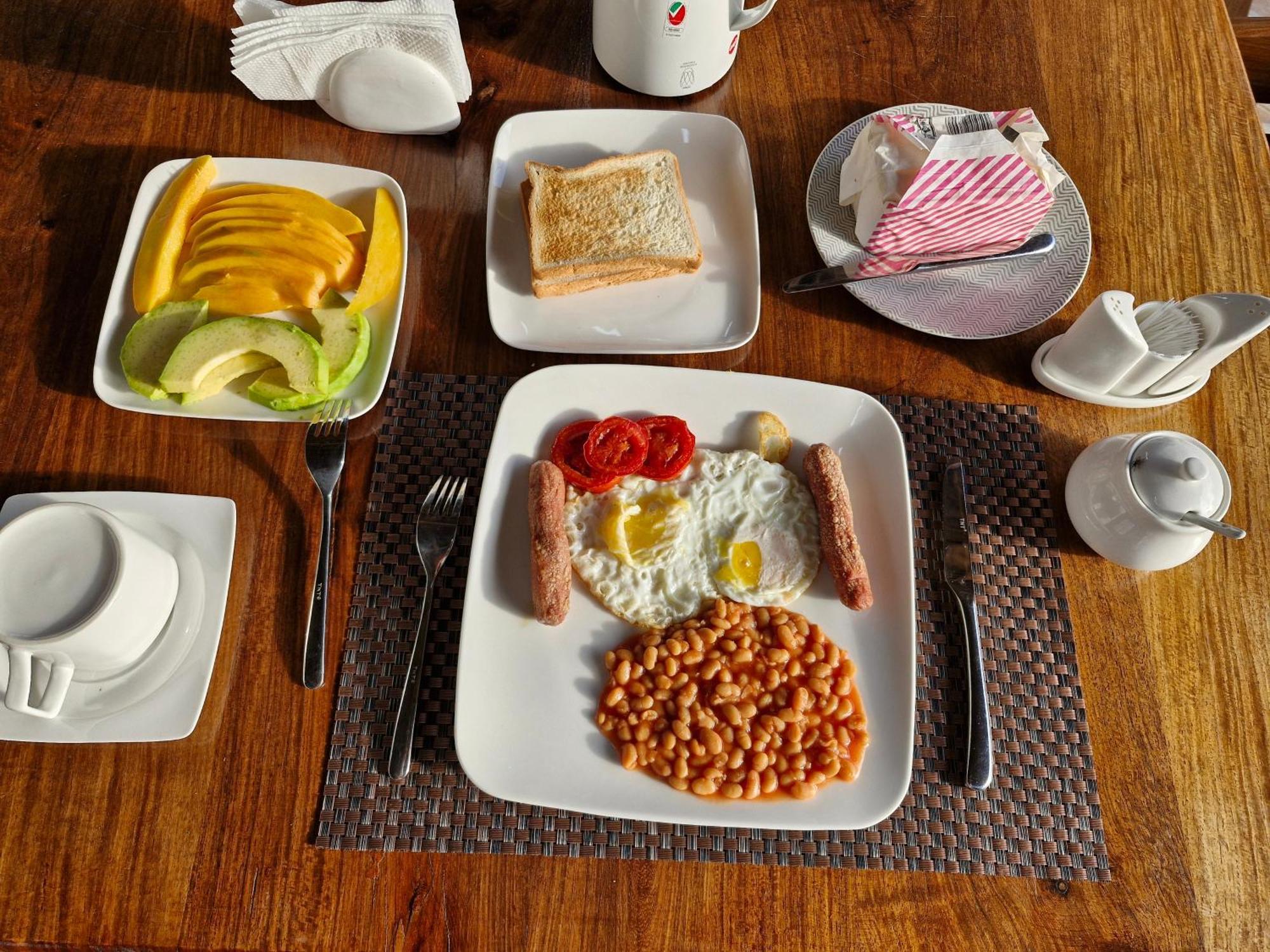 64 Zenj House Luxury Airport B&B Mbweni Buitenkant foto