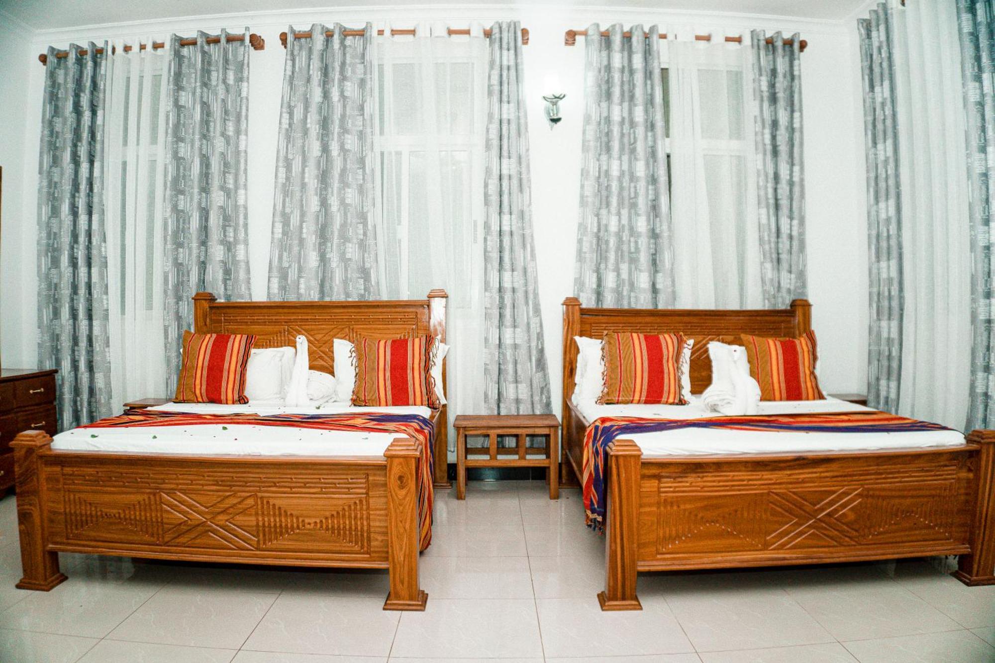 64 Zenj House Luxury Airport B&B Mbweni Buitenkant foto