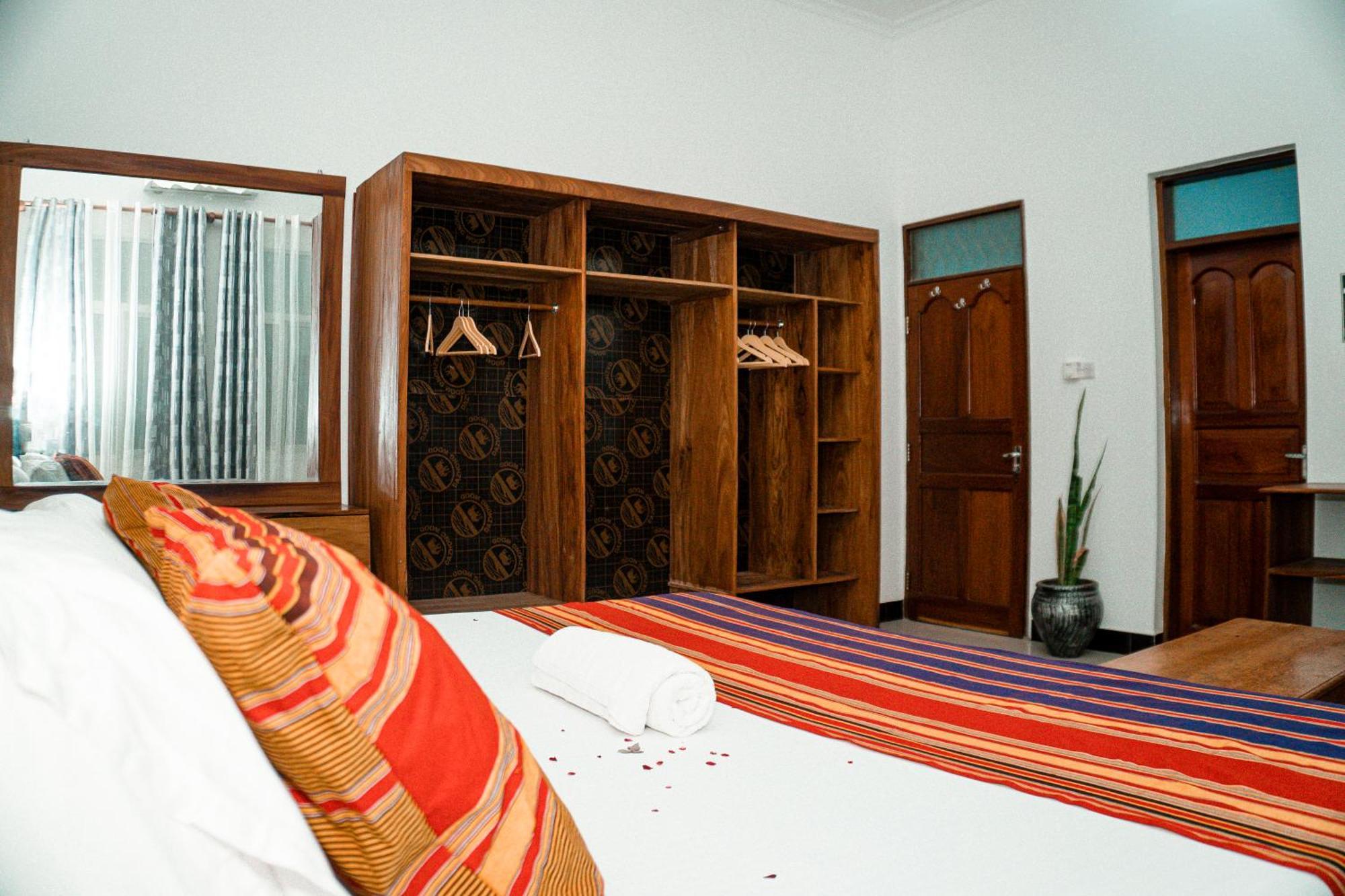 64 Zenj House Luxury Airport B&B Mbweni Buitenkant foto