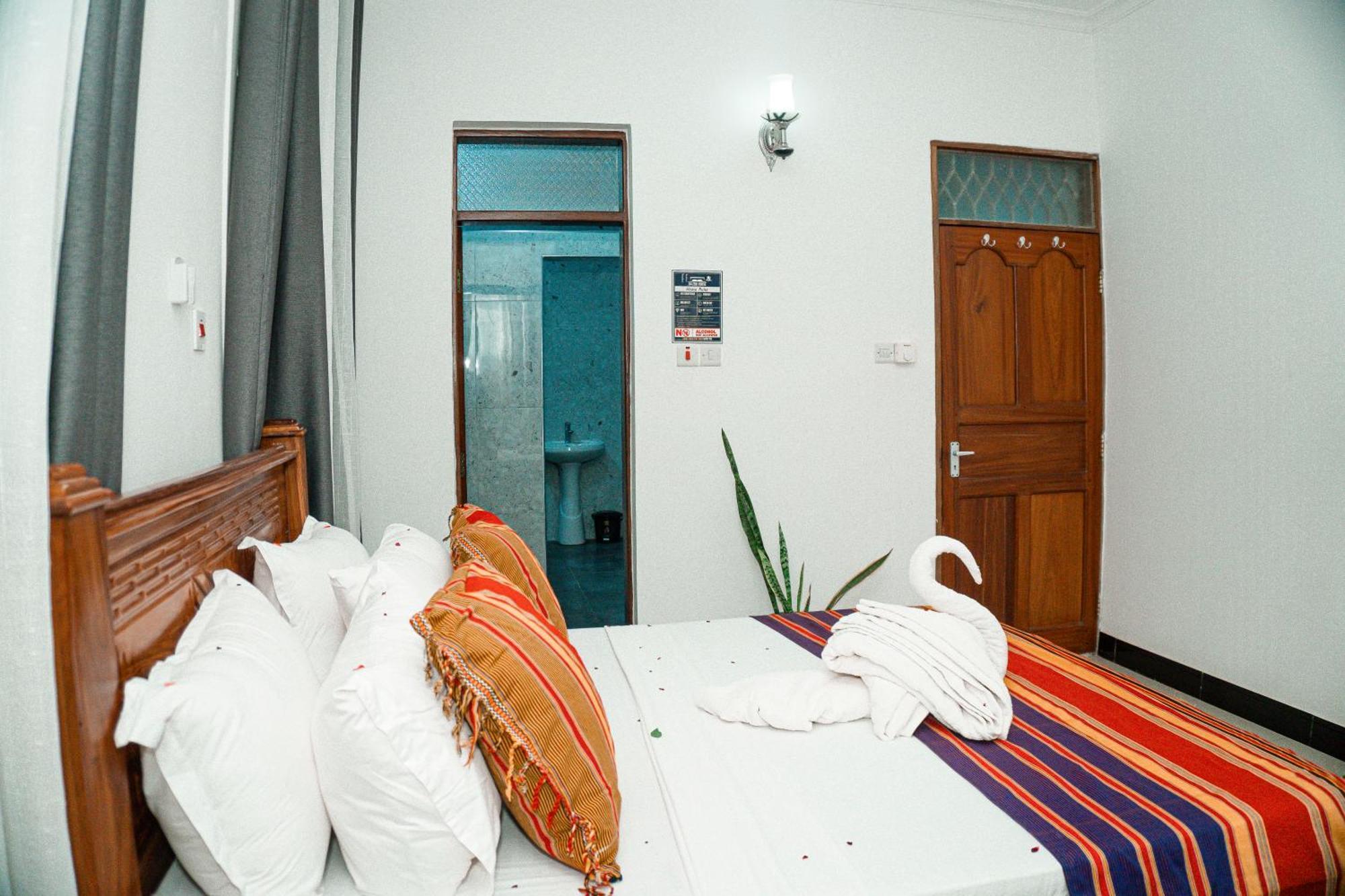 64 Zenj House Luxury Airport B&B Mbweni Buitenkant foto